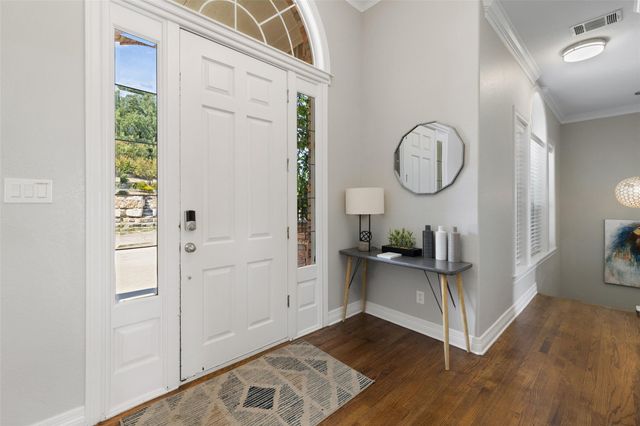 5214 McCormick Mountain DR, Austin, TX 78734