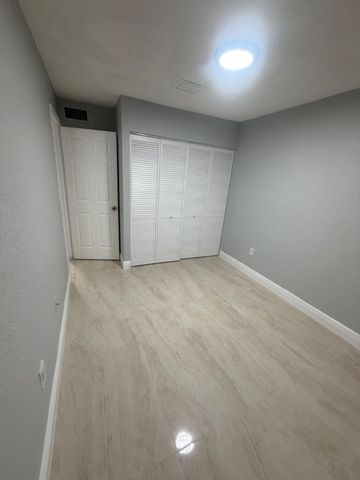 3886 NW 213th Street, Miami Gardens, FL 33055