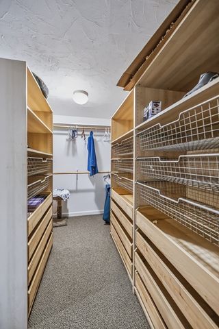 20 Gover Rd, Millbury, MA 01527