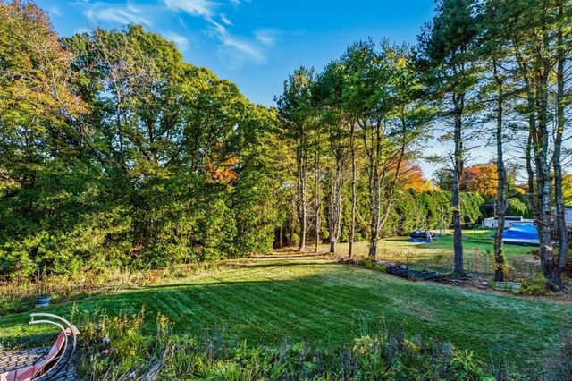20 Gover Rd, Millbury, MA 01527