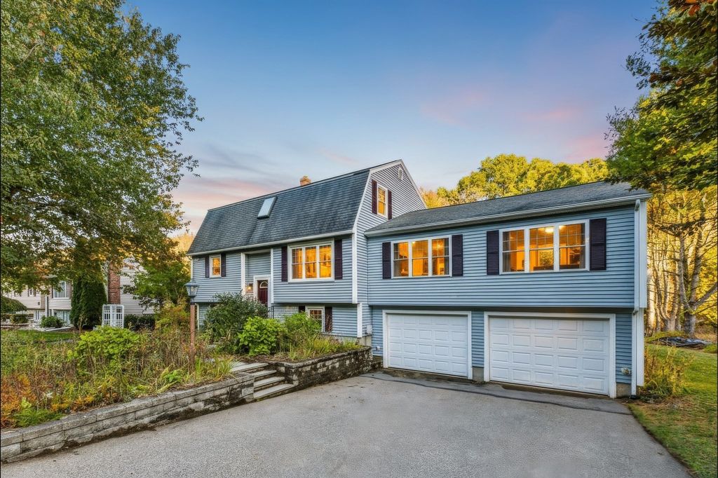 20 Gover Rd, Millbury, MA 01527