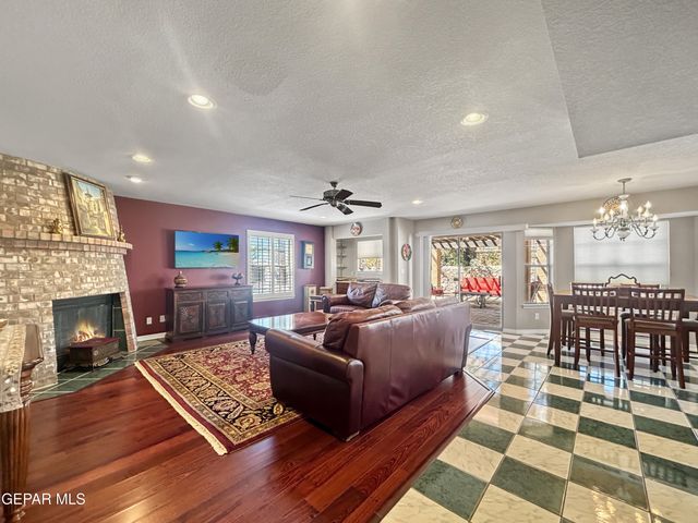 1109 NOBLE RIDGE Way, El Paso, TX 79912