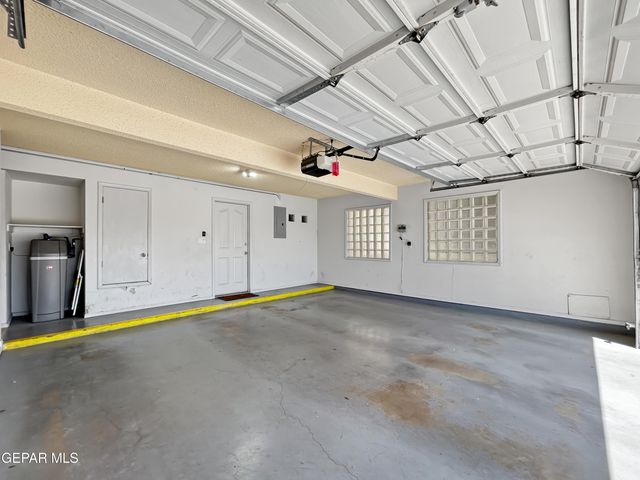 1109 NOBLE RIDGE Way, El Paso, TX 79912