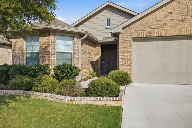 3212 Quiet Valley Road, Fort Worth, TX 76123