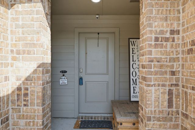 3212 Quiet Valley Road, Fort Worth, TX 76123
