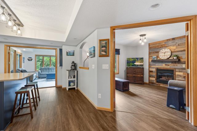 14205 Cherrywood Drive, Baxter, MN 56425