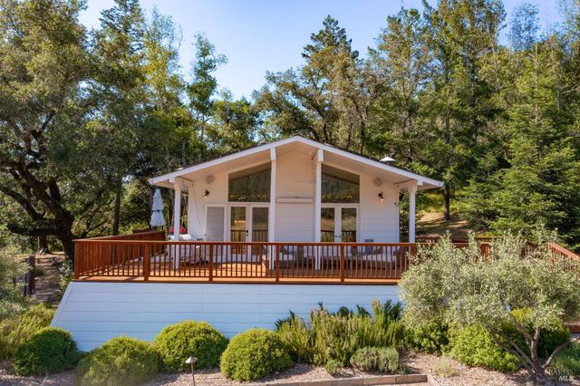 5270 Dry Creek Rd, Napa, CA 94558