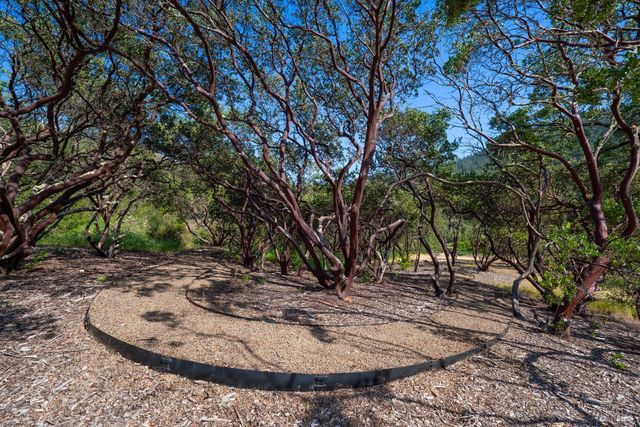 5270 Dry Creek Rd, Napa, CA 94558