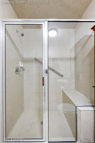 53216 Manchester Avenue, Shelby Charter Township, MI 48316