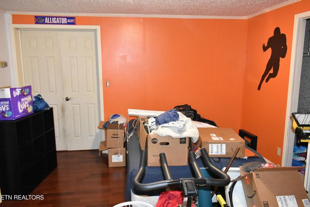 283 Hunley Rd, Speedwell, TN 37870