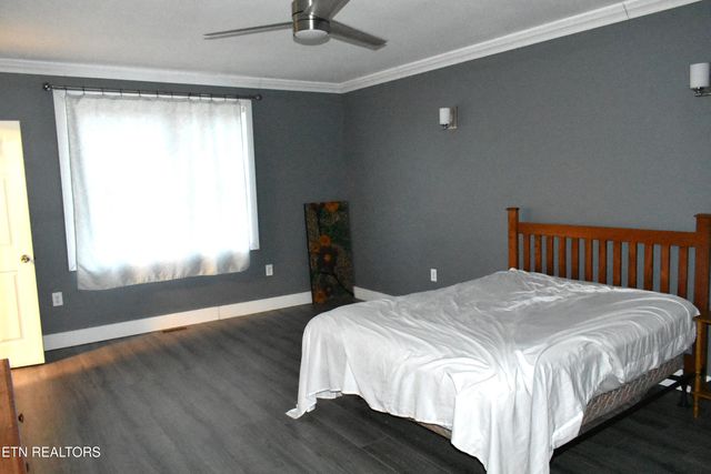 283 Hunley Rd, Speedwell, TN 37870