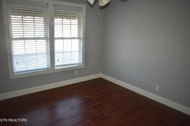 283 Hunley Rd, Speedwell, TN 37870