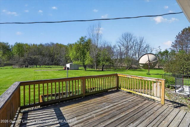 2528 E Nye Highway, Charlotte, MI 48813