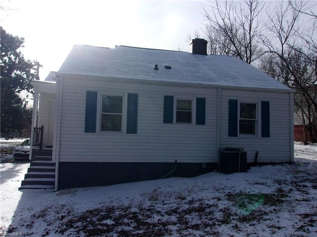 335 Nathan Hunt Drive, High Point, NC 27260