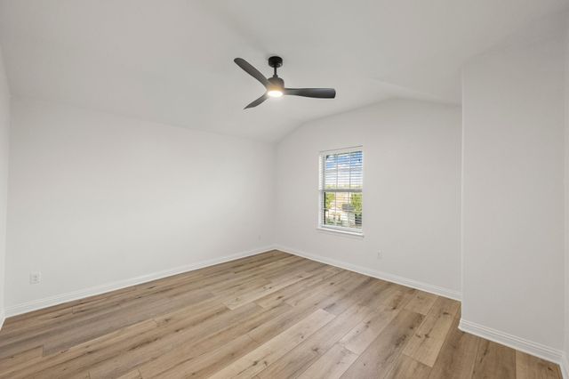 1941 Harvest Dance DR, Leander, TX 78641