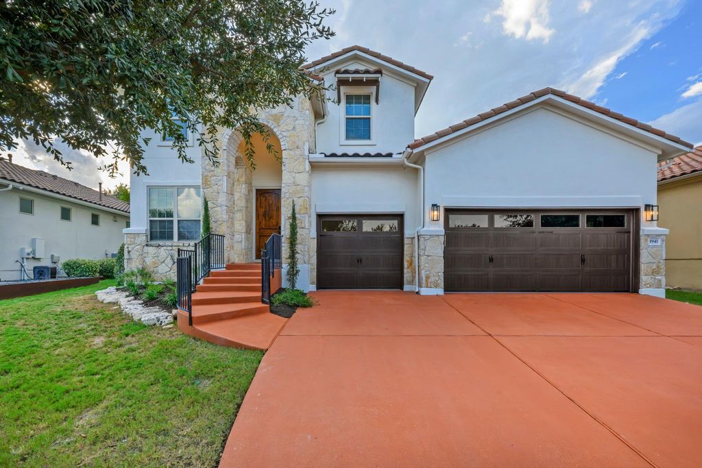 1941 Harvest Dance DR, Leander, TX 78641