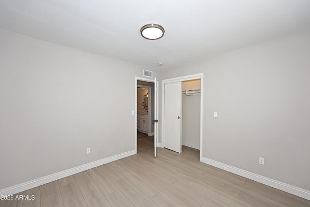2131 E GENEVA Drive, Tempe, AZ 85282
