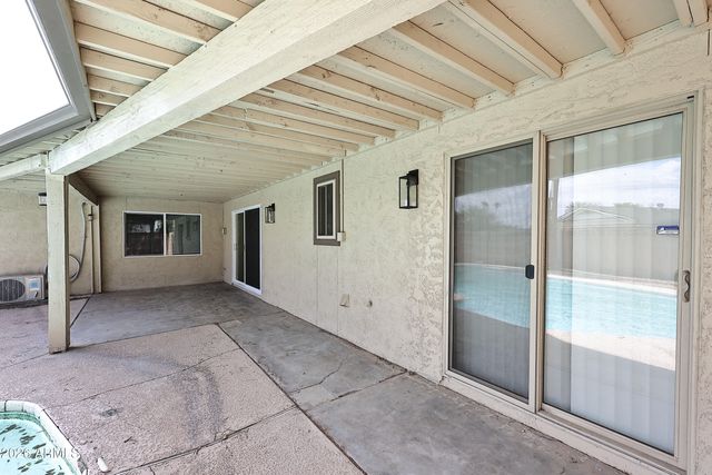 2131 E GENEVA Drive, Tempe, AZ 85282