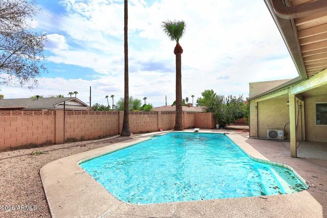 2131 E GENEVA Drive, Tempe, AZ 85282
