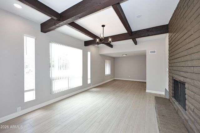 2131 E GENEVA Drive, Tempe, AZ 85282
