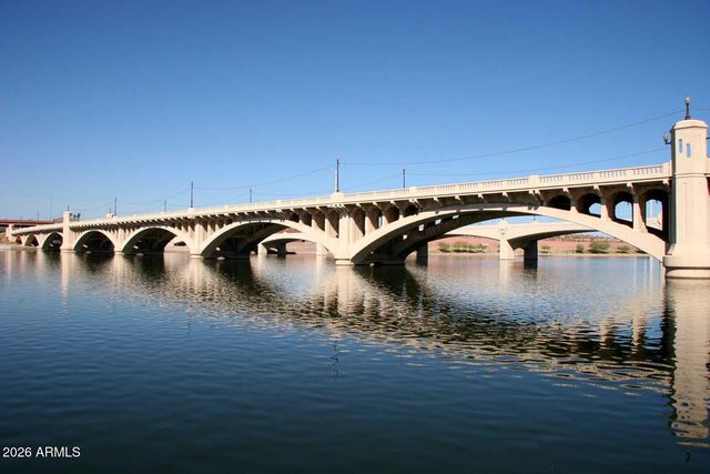 2131 E GENEVA Drive, Tempe, AZ 85282