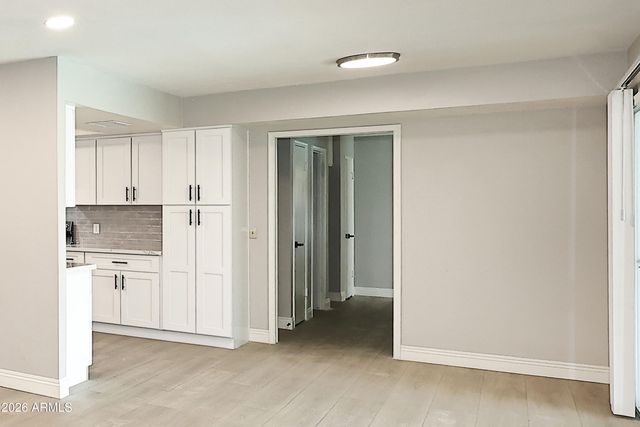 2131 E GENEVA Drive, Tempe, AZ 85282