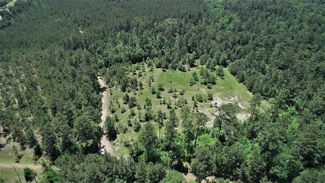 9490 S State Highway 19, Lovelady, TX 75851