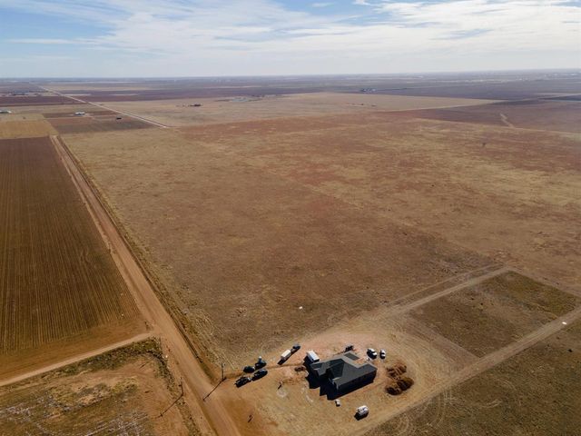 6848 Filly Road, Lubbock, TX 79407