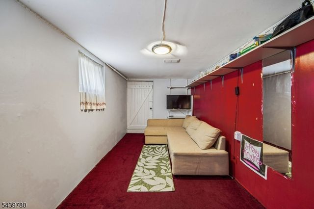 264 Getty Ave, Clifton City, NJ 07011
