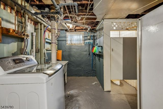 264 Getty Ave, Clifton City, NJ 07011