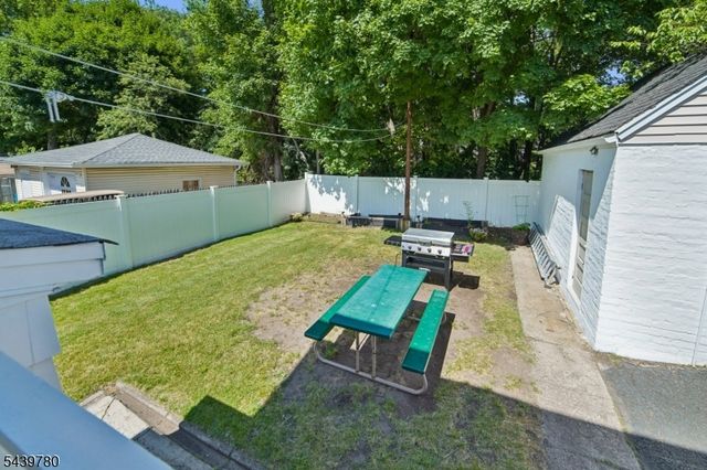 264 Getty Ave, Clifton City, NJ 07011