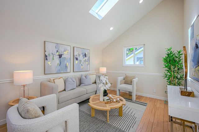 10112 Adelheid, Cupertino, CA 95014