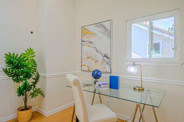 10112 Adelheid, Cupertino, CA 95014