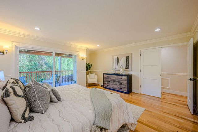 10112 Adelheid, Cupertino, CA 95014
