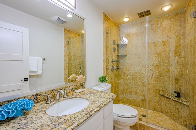 10112 Adelheid, Cupertino, CA 95014