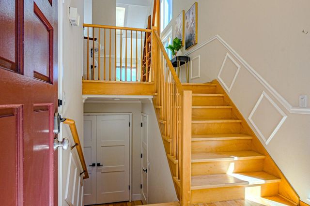 10112 Adelheid, Cupertino, CA 95014