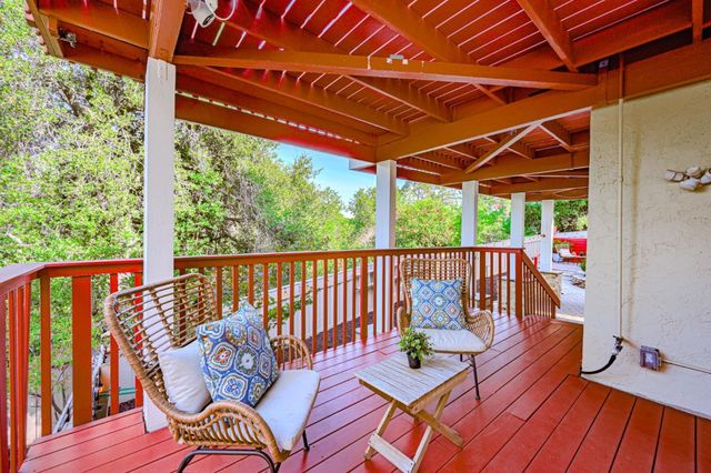 10112 Adelheid, Cupertino, CA 95014