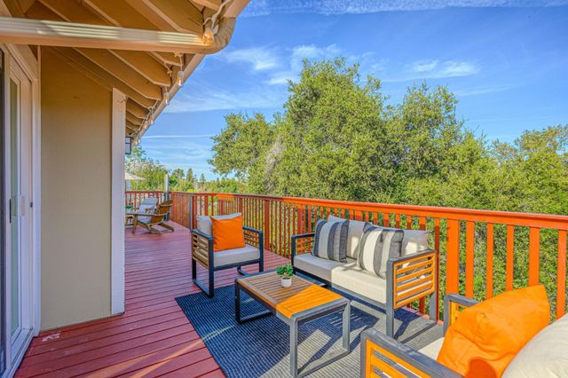10112 Adelheid, Cupertino, CA 95014