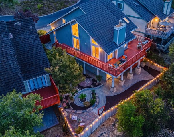 10112 Adelheid, Cupertino, CA 95014