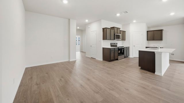 4615 Enclave Drive, Sanger, TX 76266