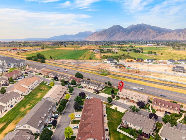2933 E SOMERSET DR, Spanish Fork, UT 84660
