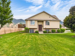 2933 E SOMERSET DR, Spanish Fork, UT 84660
