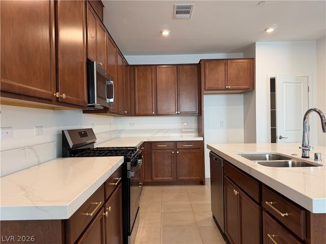 9234 Litvin Street, Las Vegas, NV 89166