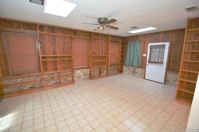 4839 Wesleyan, San Antonio, TX 78249