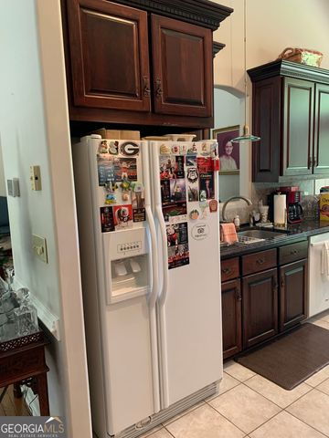 108 Regina Drive NE, Milledgeville, GA 31061