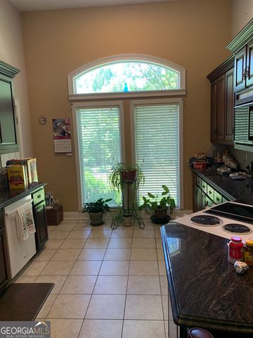 108 Regina Drive NE, Milledgeville, GA 31061