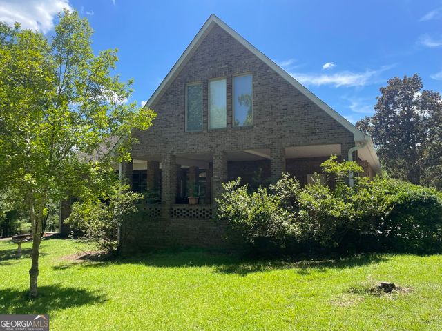 108 Regina Drive NE, Milledgeville, GA 31061