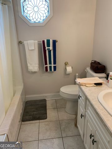 108 Regina Drive NE, Milledgeville, GA 31061