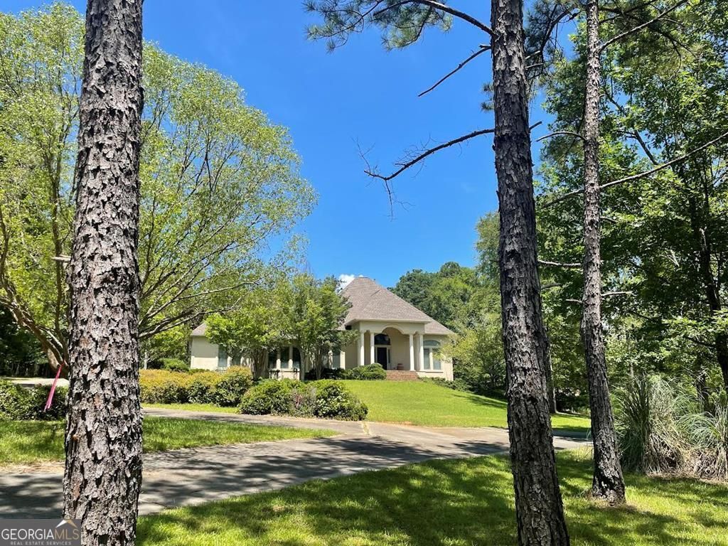 108 Regina Drive NE, Milledgeville, GA 31061