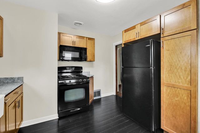 323 S 64TH STREET, Milwaukee, WI 53214